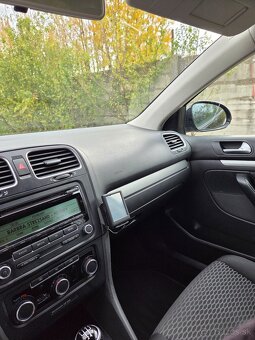 Predam Volkswagen Golf 1.6 TDI 77 KW Rok 2011 - 11