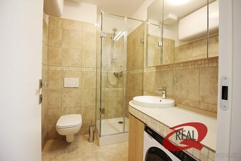 BEZ PROVÍZIE// NADŠTANDARDNE VYBAVENÝ BYT V CENTRE - 11