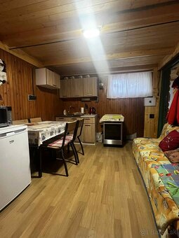 PREDAJ - CHATKA nad priehradou Lipovina - 11