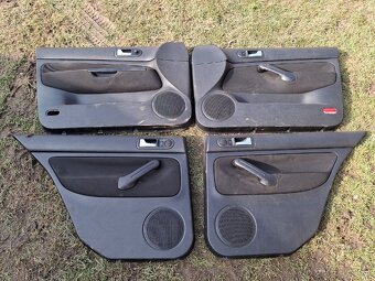 Rozpredám golf 4 - 11