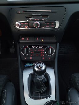 Audi Q3 S-line - 11