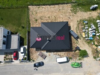 TARGETreal┃4 izbový rodinný dom s nádherným 720 m pozemkom a - 11