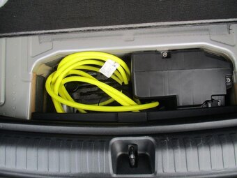 AUDI Q4 e-tron 45 S-Line odpočet DPH - 11