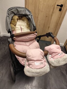 Kočík Kinderkraft + autosedačka + fusak a rukavice - 11