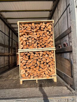 Brikety, pelety, pal. drevo. - 11