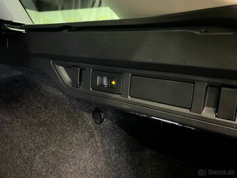 Škoda Octavia Combi 2.0 TDI SCR Style DSG - 11