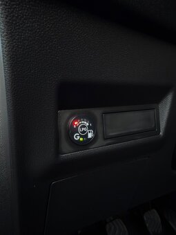 Renault Captur 1.0TCe 100PS Black line SK ŠPZ TOP - 11