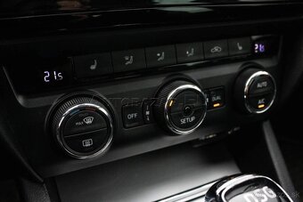 SKODA OCTAVIA 3  2,0TDi 110kW, DSG, Hatchback - 11