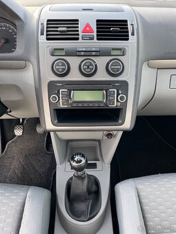 Volkswagen Touran 1.6 Trendline - 11