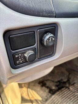 Nissan Almera 2.2 TD - 11