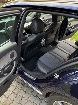 Mercedes-Benz E200d - 11