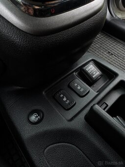 Honda CR-V 2.2 i-DTEC Comfort 4WD - 11