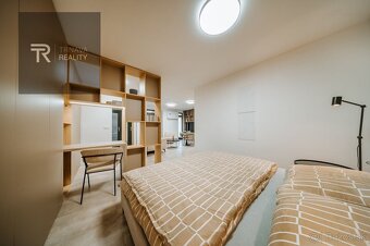 CENTRUM MESTA TRNAVA, KOMPLETNE ZARIADENÝ BYT NA KAPITULSKEJ - 11