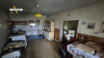 NA PREDAJ, Rodinný dom s pozemkom 1237m2 v Obci Stránske - 11