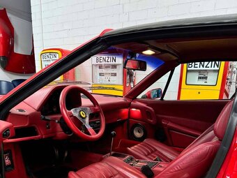 Ferrari 328 GTS „All Dark Red“ – 1988 - 11