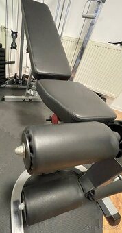 Kladková multistanica + lavica Body Solid - 11