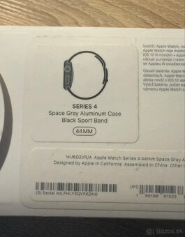 iPhone 11, Apple Watch Series 4 44mm - 11