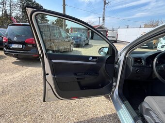 Volkswagen Golf, 1.9 TDI 77KWKLIMAZACHOVALÝ  - 11