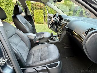 Škoda Octavia Combi Laurin&Klement II - 2.0TDi 103Kw 140Ps. - 11