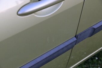 Predám Renault Megane 1.6 - 11