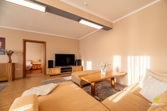 Jedinečný 3 izbový byt Pravenec, terasa, 92 m2 - 11