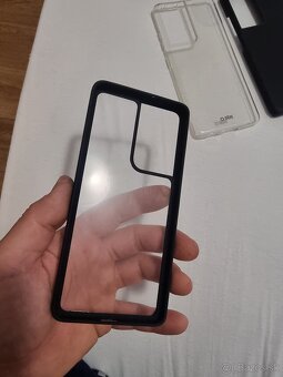 Kryty na s21ultra - 11