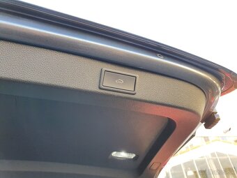 Škoda Superb 3 Combi TDI 147kW Premium - záruka Autodraft - 11