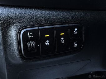 Hyundai i20 Hybrid - 11
