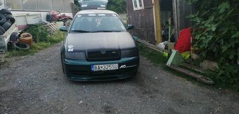 Rozpredám Skodu Oktaviu 1,9tdi RS 81kw upravený motor - 11