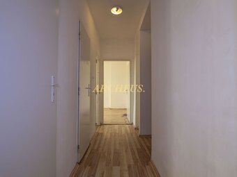 NA PREDAJ, 2 IZBOVÝ BYT, 43m2, PAVLOVIČOVO NÁMESTIE, PREŠOV - 11