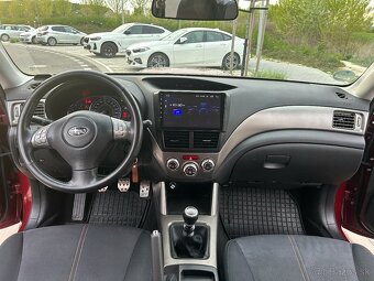 Subaru Forester 2.0D (2009) - 11
