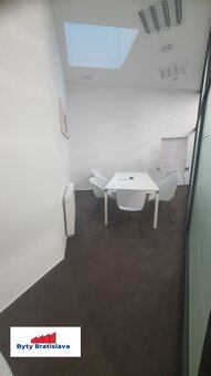 Na predaj kancelárie Modrá guľa, 506m2, Suché Mýto BAI. - 11