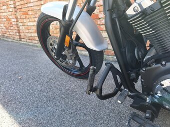 Yamaha XVS 1300 CU Stryker - 11