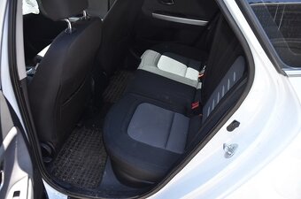 Kia Ceed sporty wagon 1.4 CVVT, 73 kW, M6, havarovaná - 11