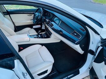 BMW 5 GT 530d xdrive granturismo - 11