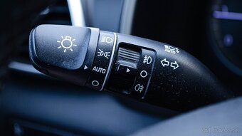 Hyundai Tucson 1.6 CRDi MildHybrid - 11
