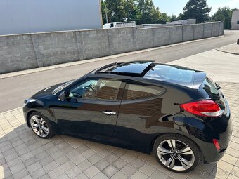 Hyundai Veloster 1.6 GDI Extreme - 11