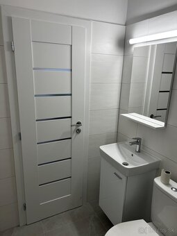 Voda, elektrika, obkladačské prace, malovanie - 11