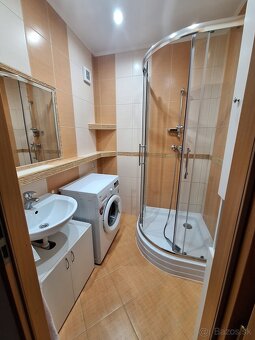 Predaj ,Prenájom 3 izbový byt - 11