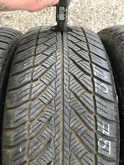 19 BMW 7 G70 6 GT GOODYEAR 245/45 R19 ZIMNE RUNFLAT - 11