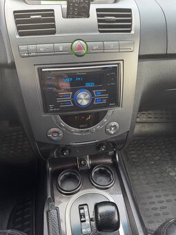 SsangYong Rexton 2.7 D - 11