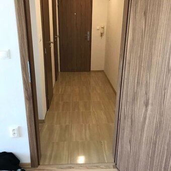 Ponúkame na prenájom 2-izbový byt - 11