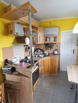 Na prenájom veľký 4i byt s loggiou, balkónom, dvoma pivnicam - 11