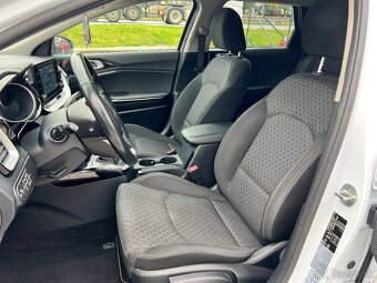 KIA Ceed SW 1.6crdi - 11