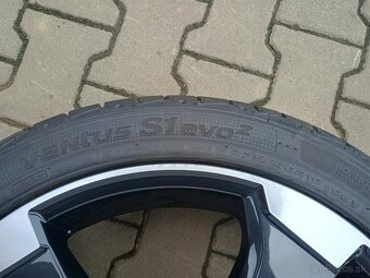 Orig. sada Audi, VW, Škoda, Seat 5x112 R19 + pneu 235/40 R19 - 11