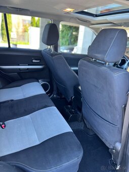 Suzuki Grand Vitara 1.9 DDiS SE NAVIGAVIA - 11