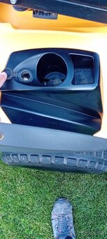Zahradny traktor STIGA  ---- POZOR----- 4x4 - 11