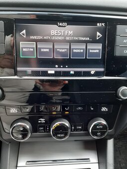 Škoda octavia 1.6 TDI - 11