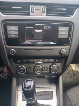 Škoda Octavia 3 1.6 TDi 81 kw - 11