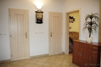 BÁNOVCE NAD BEBRAVOU - 3 izbový byt /Cyrila a Metoda/ 63 m2 - 11